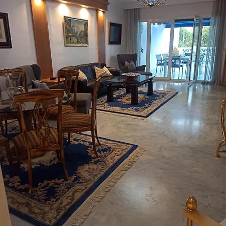 Apartment Beachfront Luxury Felicidad Marbella